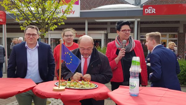 Ein hungriger Bundestagsabgeordneter